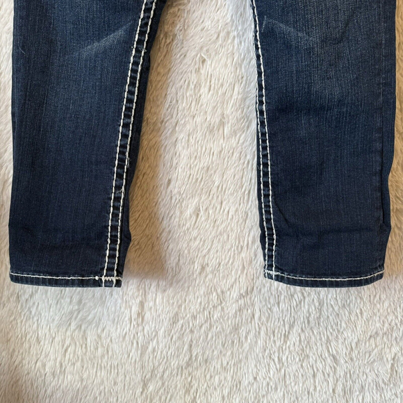 L.A.IDOL Dark Wash Juniors Jeans Size 5 Thick Stitch CZ Cropped Capri - Picture 8 of 9